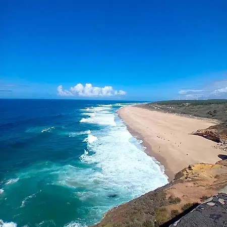 Hotel Near The Peniche - Casa Dos Avos 4*