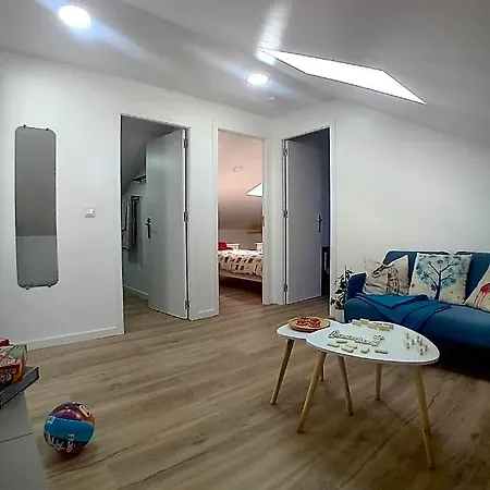 Near The Peniche - Casa Dos Avos ホテル 4*